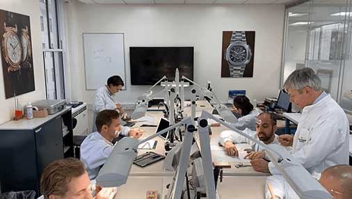 雅克德罗售后指定授权维修网点